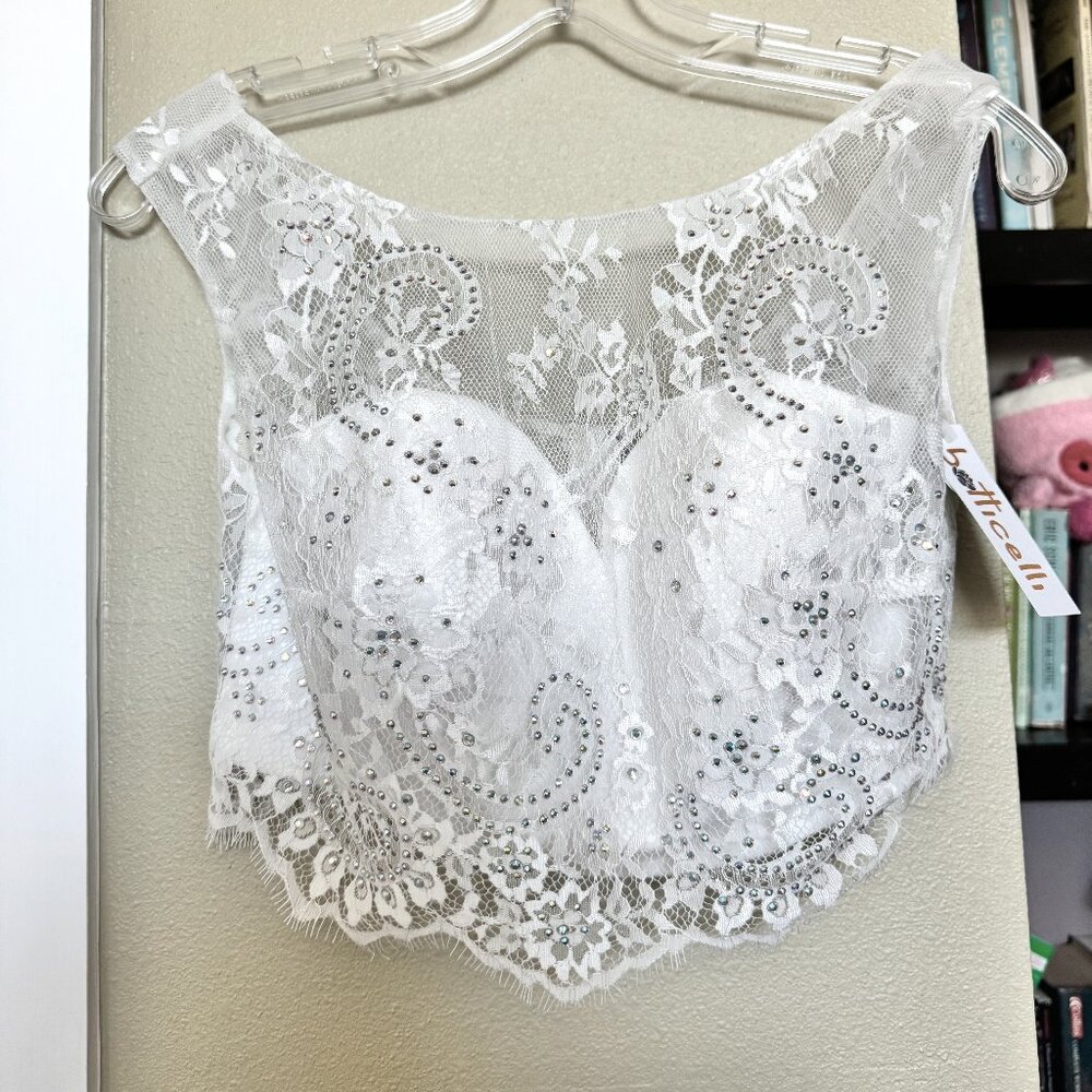 NWT Andrea & Leo Crop top